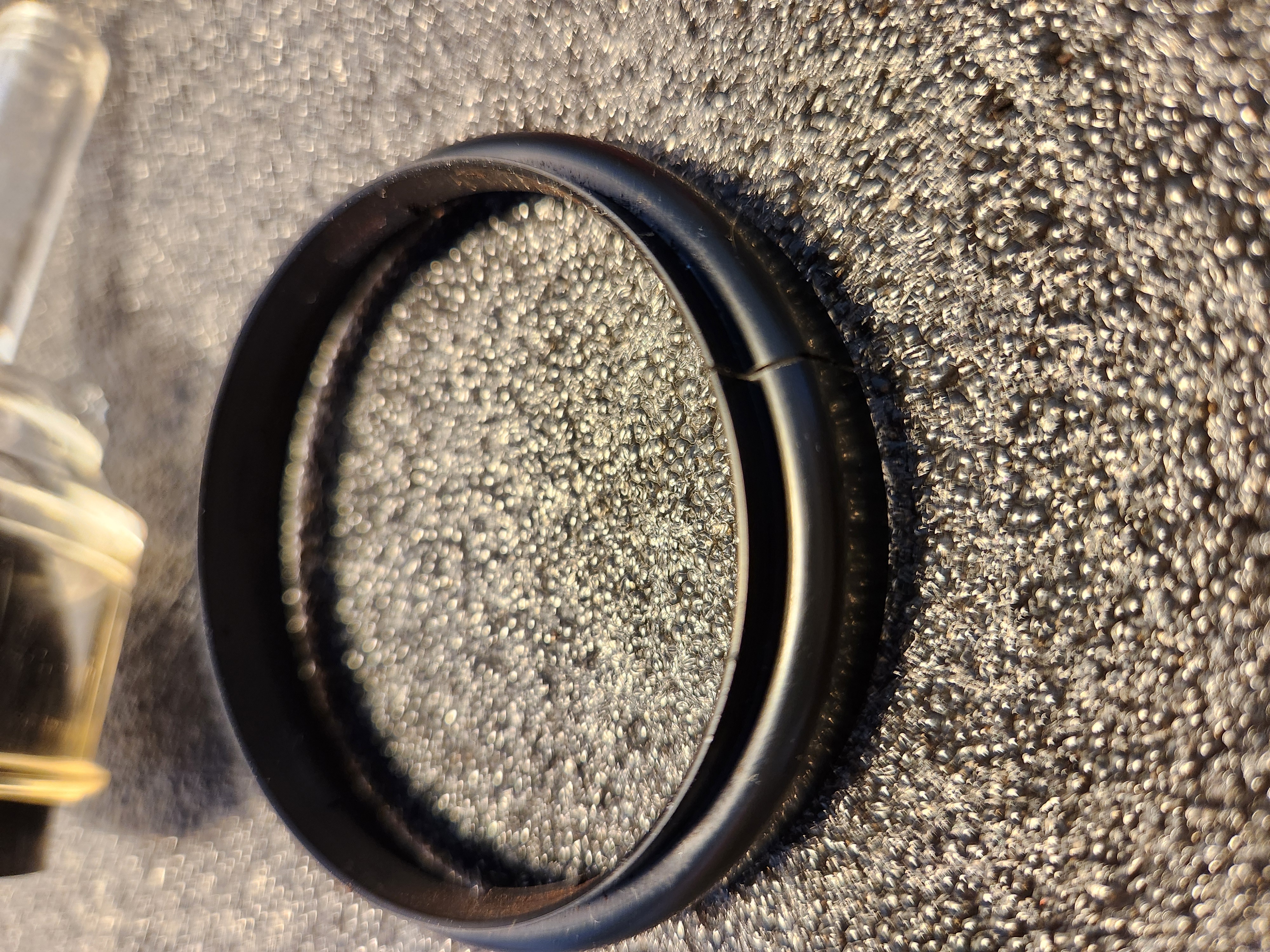 Snapped ring around the cup holder