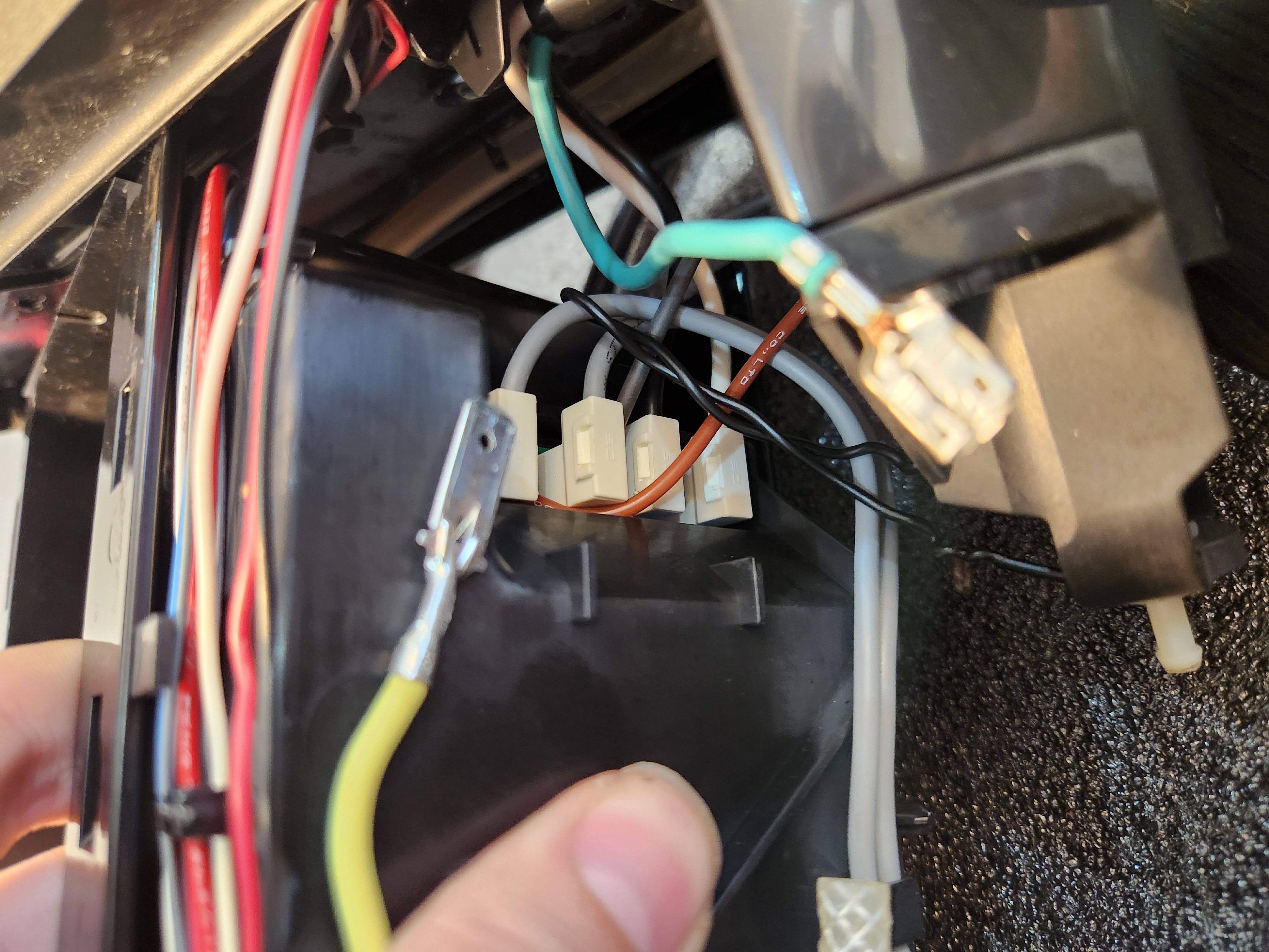 Similarly colored wires to unplug and keep track of